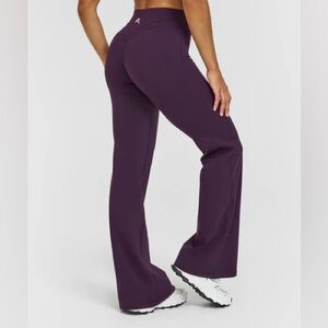 Oner Active Unified Wrap Flares / BlackBerry / Sz Large / Like New